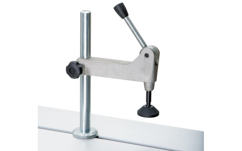 Formátovací pila rojek pf400 - excentrický upínač materiálu